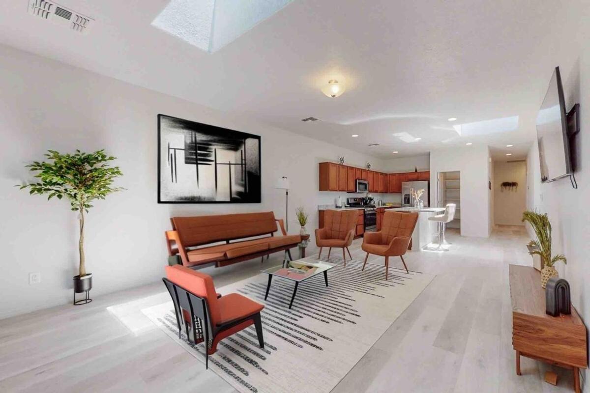 Modern Home 3Br Next To Airport, Netflix, Casino Альбукерке Экстерьер фото